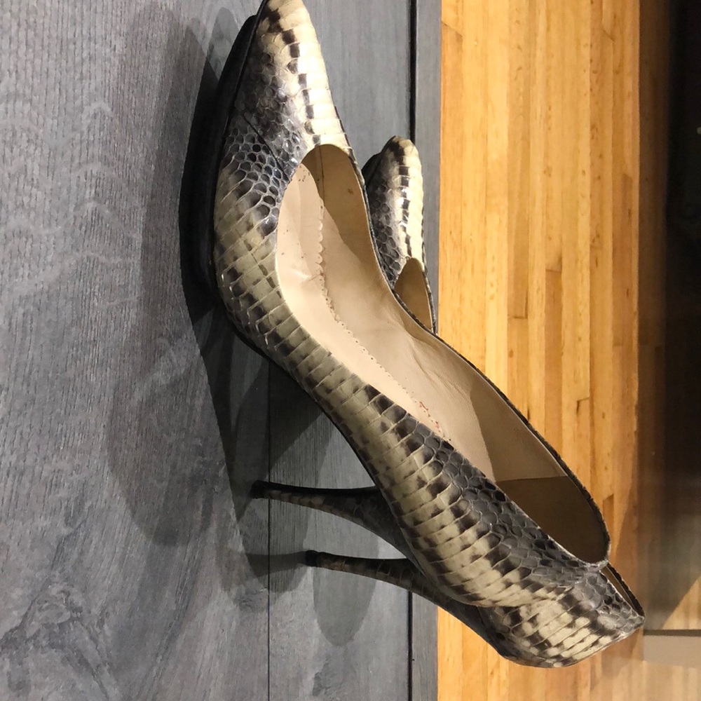 Oscar de la Renta Python heels 👠 - Picture 6 of 6